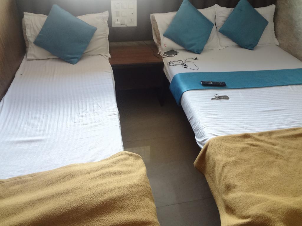 Zahra Guest House Bombaj Zewnętrze zdjęcie