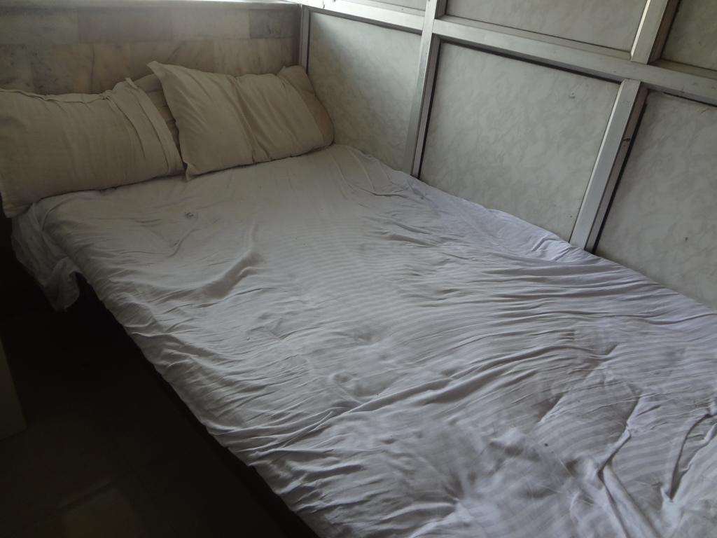 Zahra Guest House Bombaj Zewnętrze zdjęcie